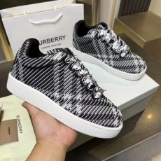 Burberry Low Shoes